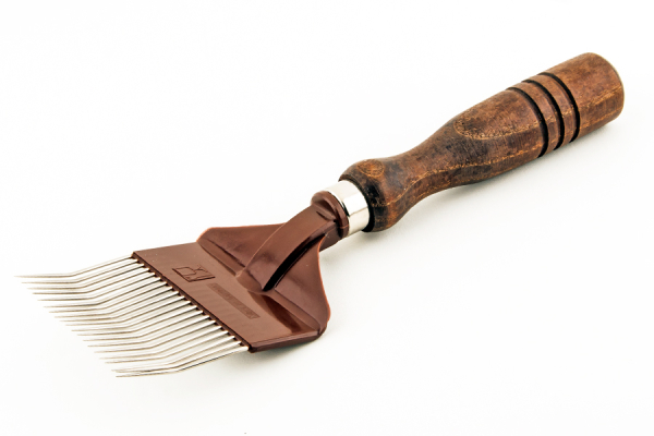 Abdeckgabel mit Holzgriff «Elegant» mit gebogenen Nadeln